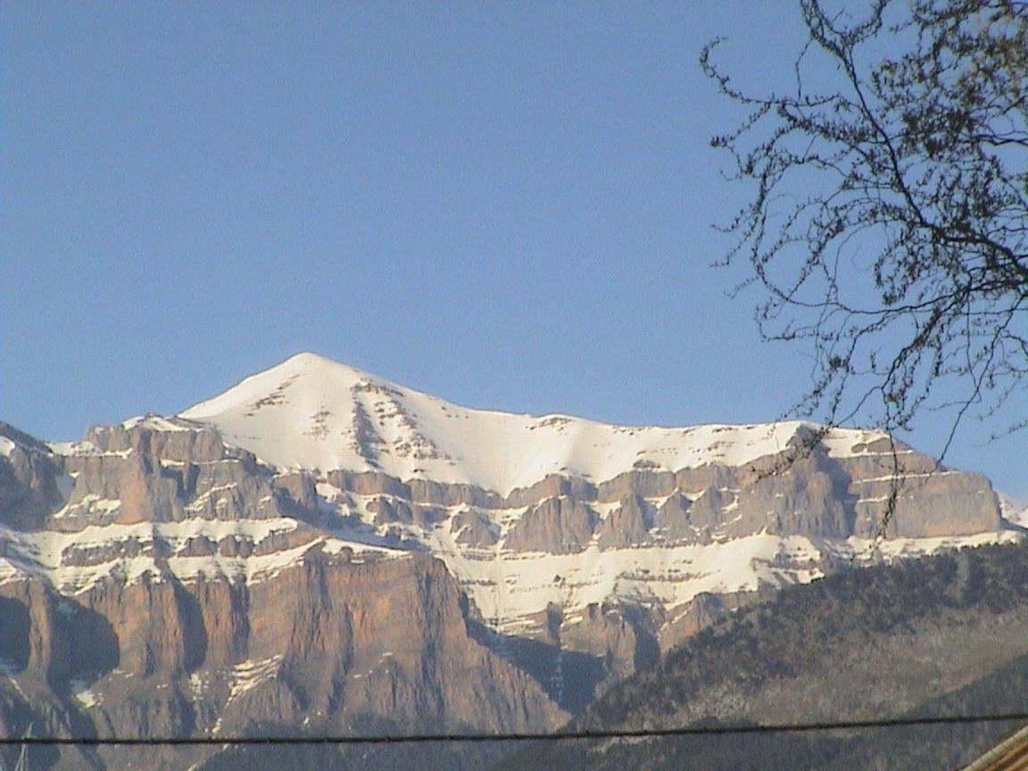 Pinarillos Sarvisé Exterior photo